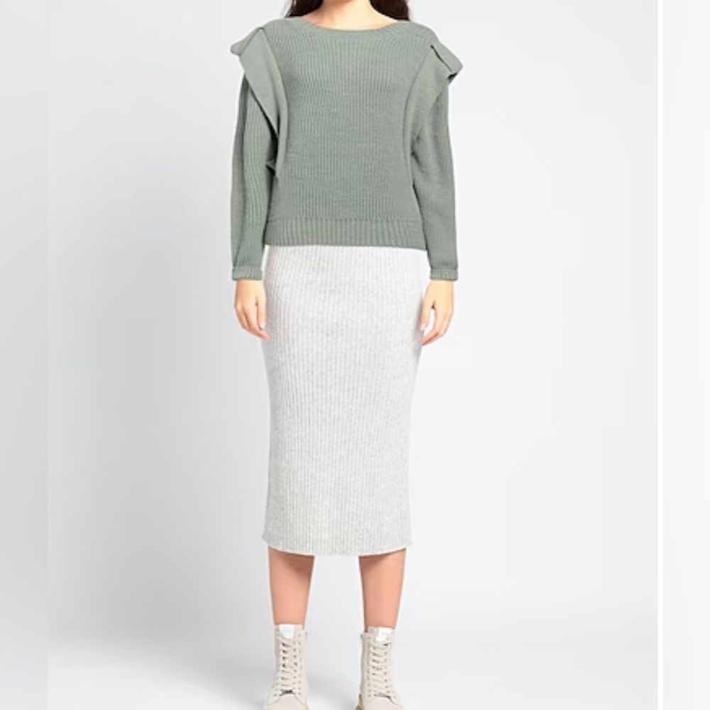 MARIA VITTORIA PAOLILLO MVP
Sweater